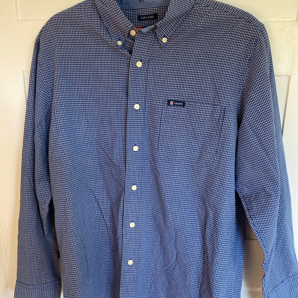2 Men’s Chaps Button Down Shirts